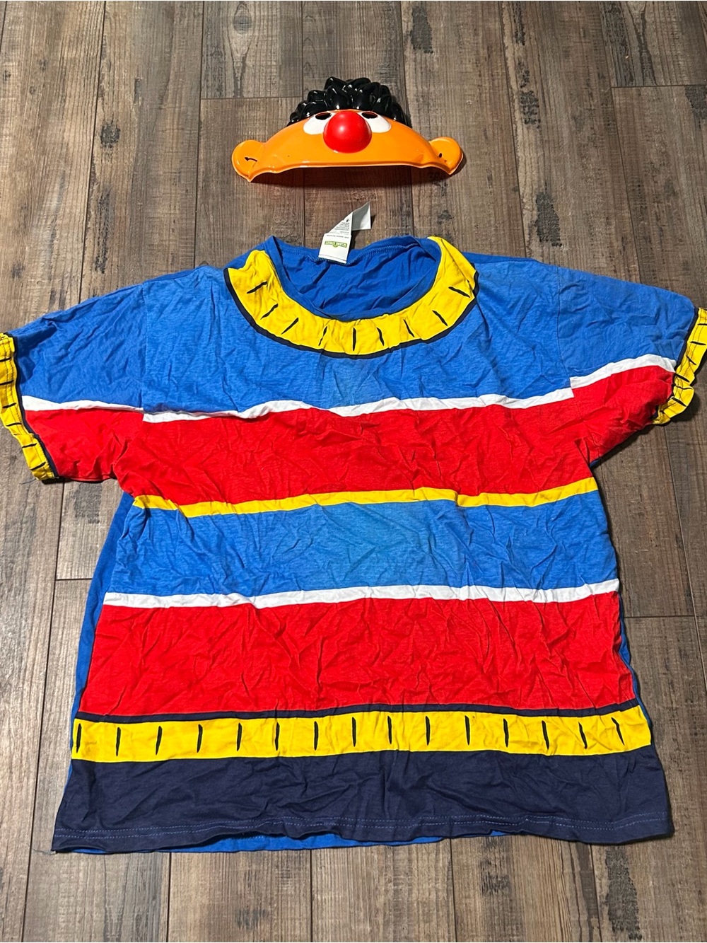 Sesame Street Ernie Costume Unisex Adult Halloween Costume T Shirt S/M Mask